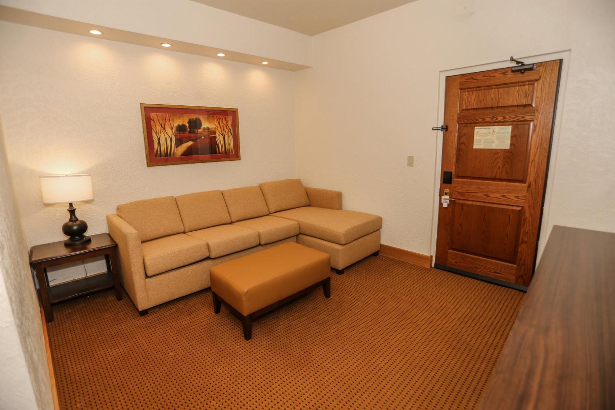 Slopeside Hotel By Seven Springs Resort Champion エクステリア 写真